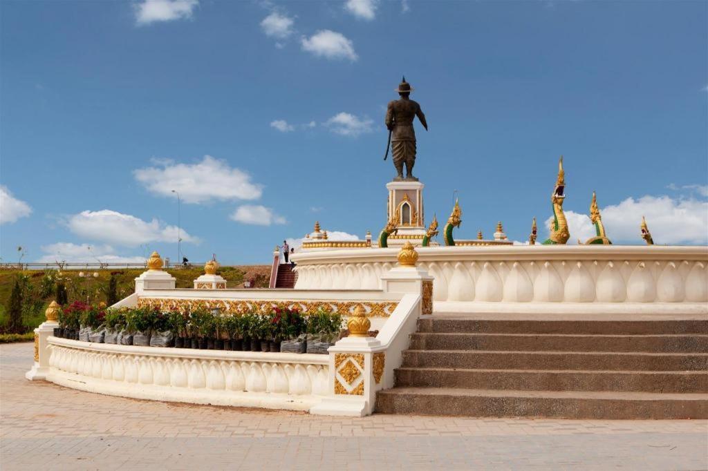 Hotel Continental Plaza Vientiane Ban Nongdouang Exterior foto